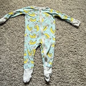 Little sleepies 3-6 months banana zippy